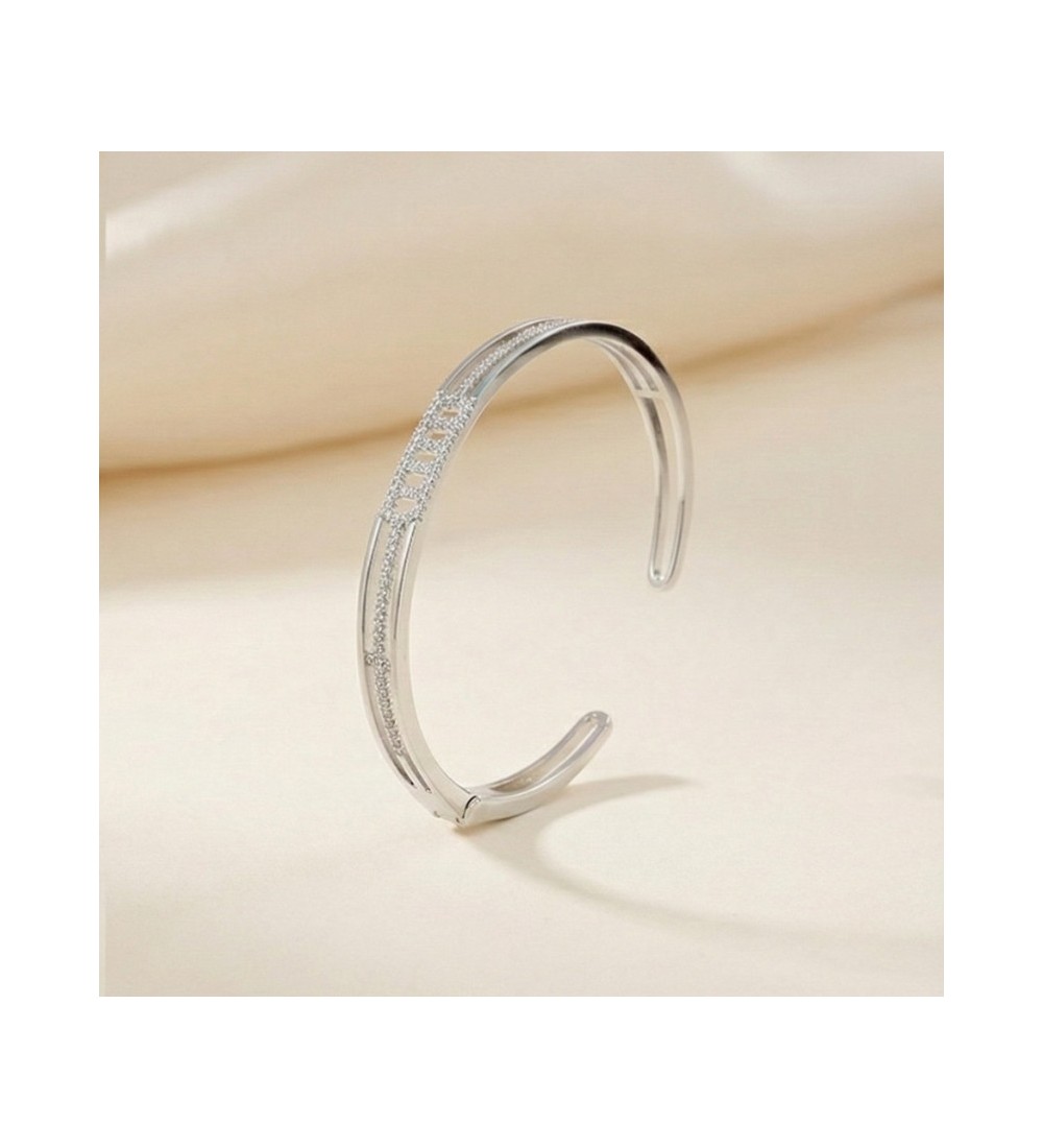 Silver Serenity Bangle – Elegant Open Cuff with Sparkling Stone Detailing